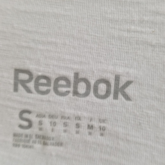 Shirt - Picture 2 of 4